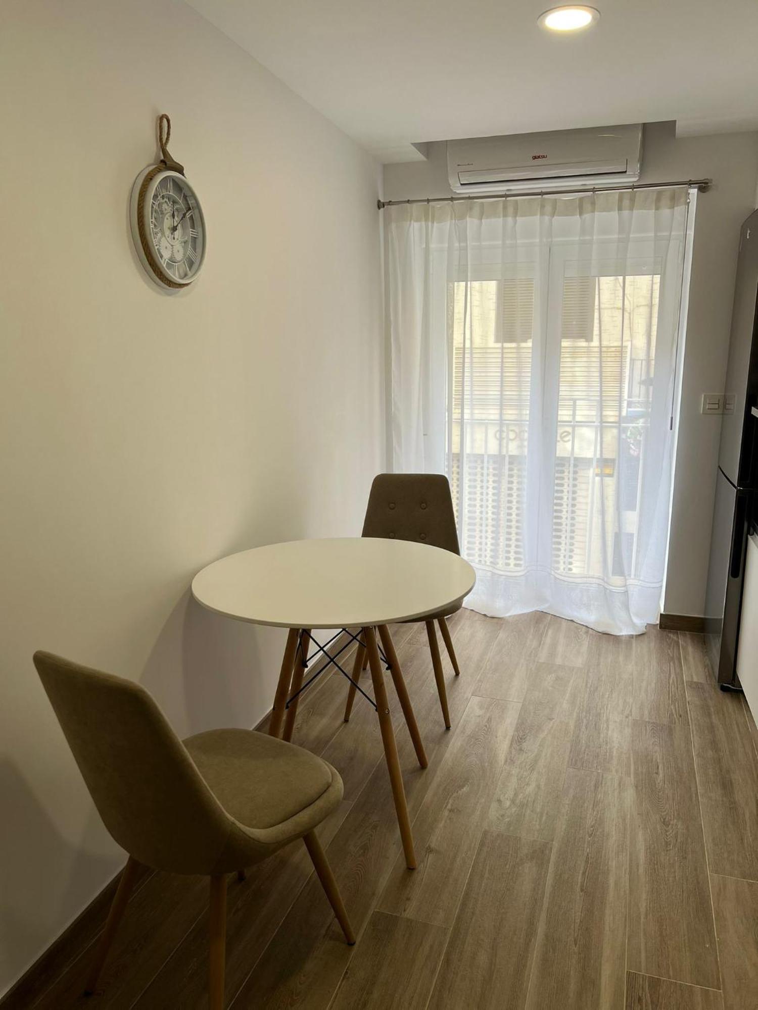 דירות Castellón de la Plana White House מראה חיצוני תמונה