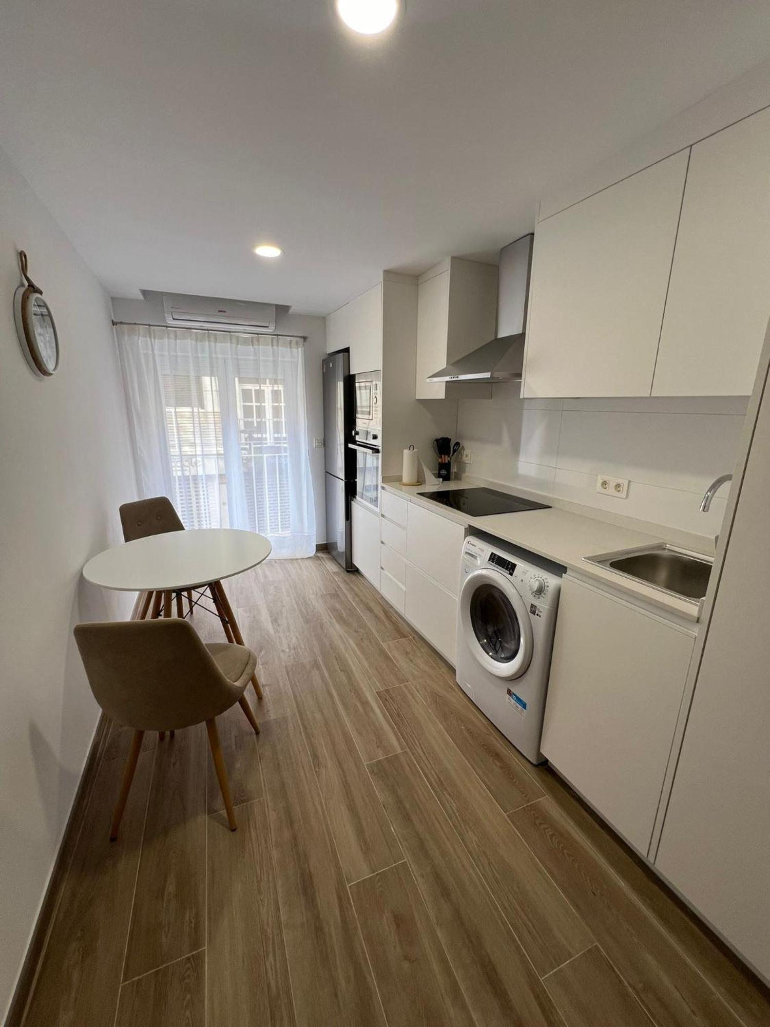 דירות Castellón de la Plana White House מראה חיצוני תמונה