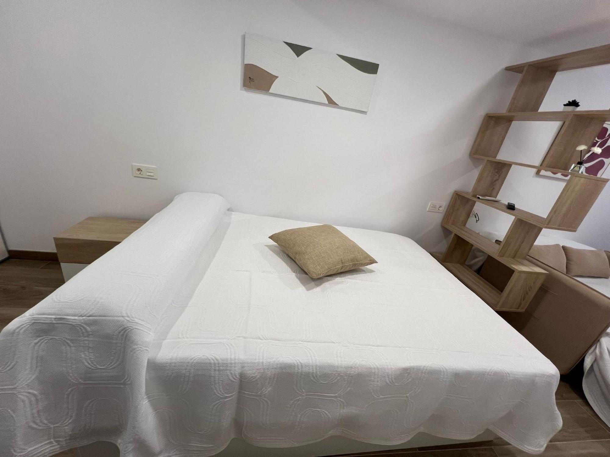 דירות Castellón de la Plana White House מראה חיצוני תמונה