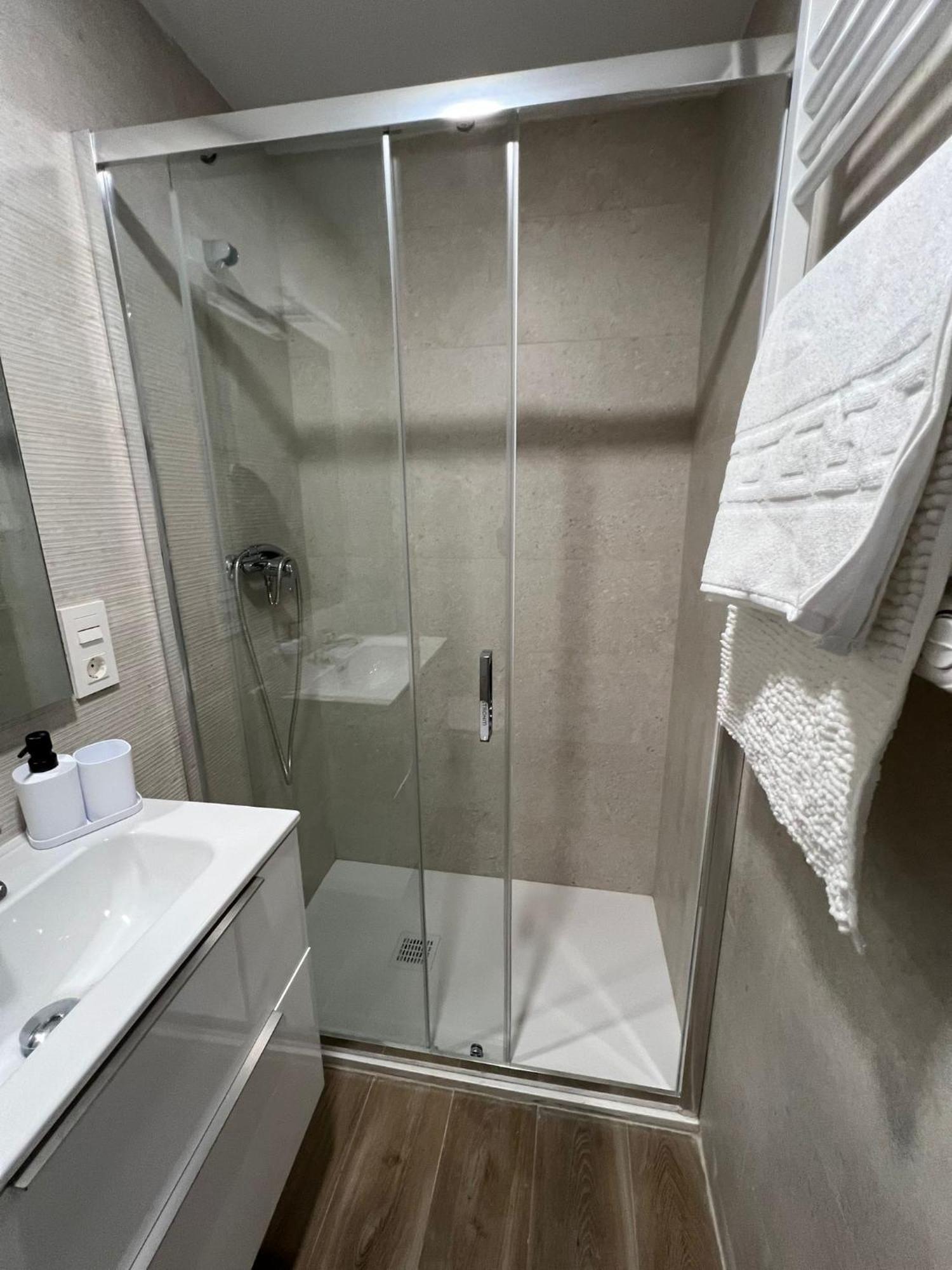 דירות Castellón de la Plana White House מראה חיצוני תמונה